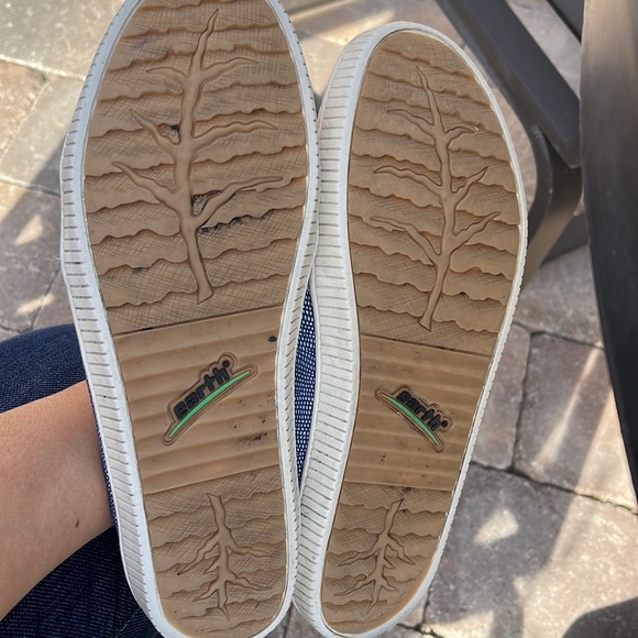 earth 8.5 leather slip on sneaker - Picture 11 of 12